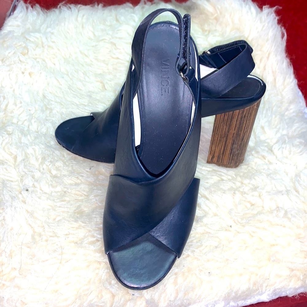VINCE NAVY LEATHER SLINGBACKS SANDALS SHOES 7M 37